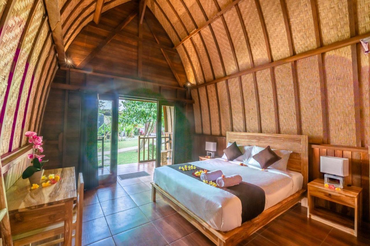 Wooden Puri Guesthouse أُلُواتو المظهر الخارجي الصورة