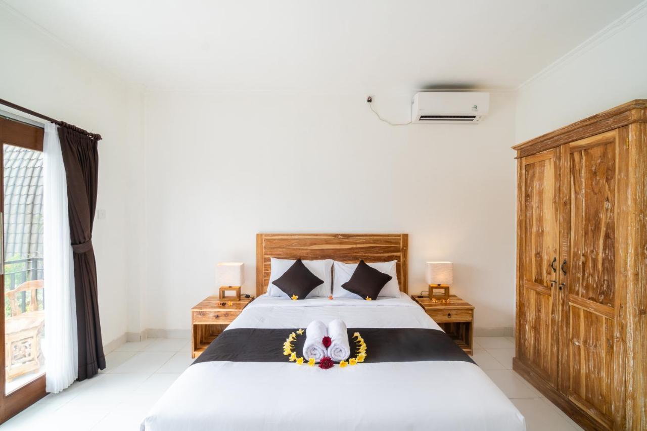 Wooden Puri Guesthouse أُلُواتو المظهر الخارجي الصورة